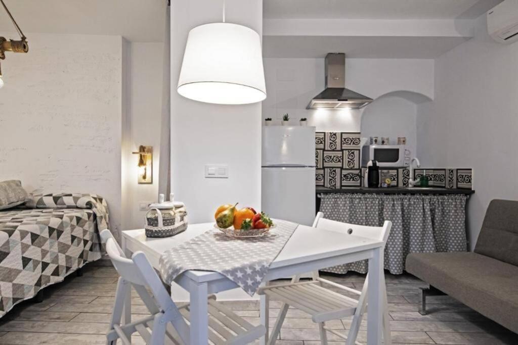Vivienda Con Fines Turisticos Lagarto De Jaen B Apartment Exterior foto